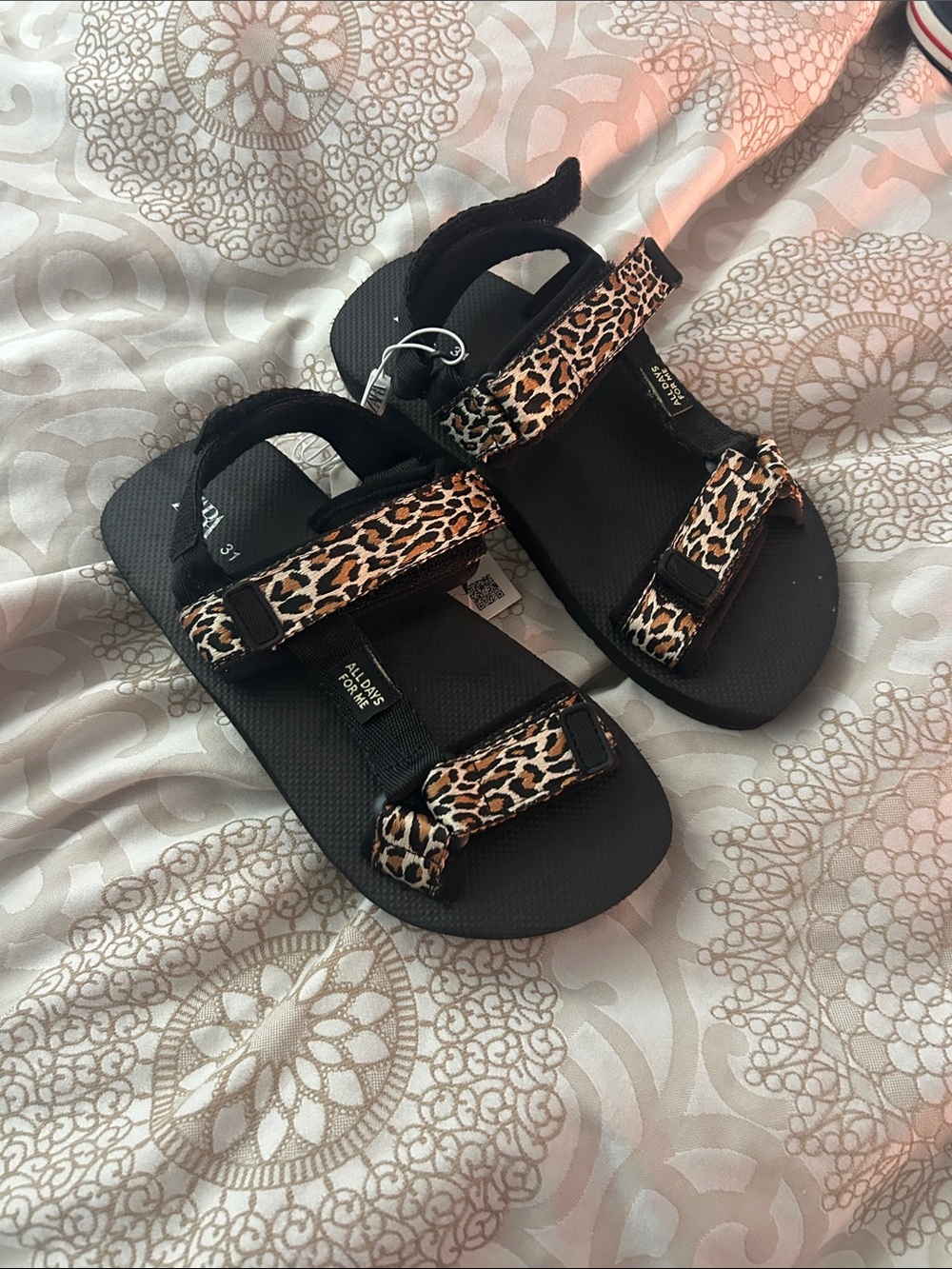 Zara Kids Leopard Print Strap Sandals - Black and Brown size 31